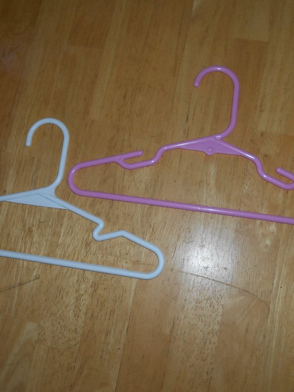 30 Clothes Hangers- Child Size- Pink or White